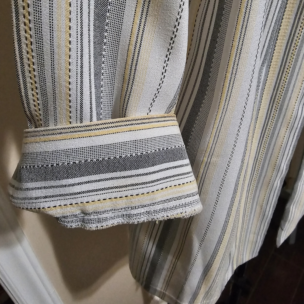 Elegant Striped Women's Blazer - Picture 8 of 10